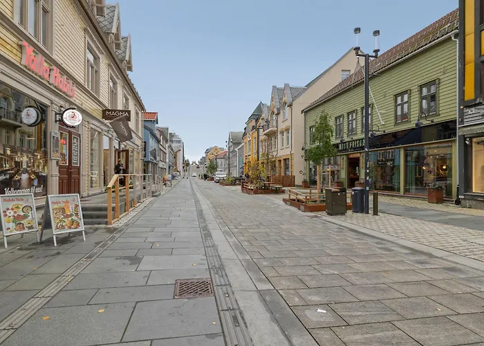 Northstay - Town Square Apartament Tromsø